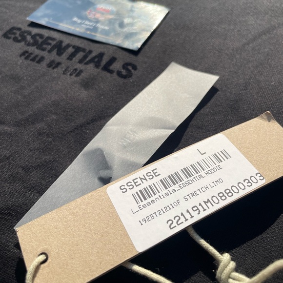 ESSENTIALS FEAR OF GOD “STRETCH LIMO” HOODIE - Picture 6 of 9
